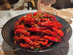 -巴厘龙虾·榜首油焖大虾(音乐学院·沿江酒馆店)