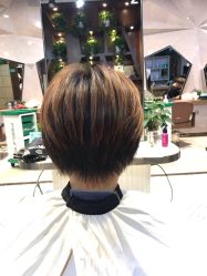 -PE SALON