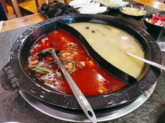 -重庆烧鸡公火锅(簋街店)