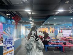 -乔波室内滑雪场