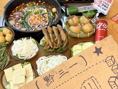 -黔三一夺夺粉酸汤火锅(百信店)