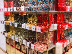 零售区-VENCHI 闻绮(北京国贸商城店)