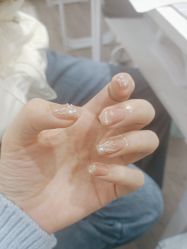 -晨·艺美甲美睫