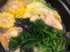 -东椰·海南椰子鸡火锅(朝阳门店)