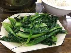 -银峰农庄·特色烧鸡·鲜无花果浸鸡
