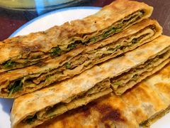 -鸿亨泰杂鱼馆(港馨家园店)