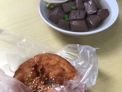 -阿一猪红汤(东风西路店)