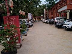 -东家小院金汤酸菜鱼(南阳路店)