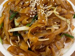 干炒牛河-粤仔湾砂锅粥(滨湖万达店)