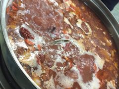 -多多大红焖羊肉馆