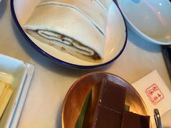 小豆凉糕-小吊梨汤·北京菜·烤鸭(双井乐成中心店)