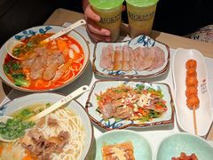 -鑫花溪牛肉米粉(凤凰街创始总店)