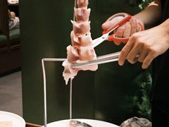 -得意咚瓜·顺德鱼生·冬瓜火锅(深圳首店)