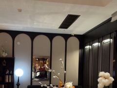 -万泊酒店(长沙五一广场国金中心店)