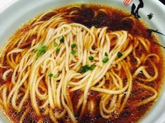 -玉玲珑(陆家嘴店)