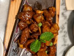 雪菇牛肉粒-中8楼风尚云南菜(颐堤港店)
