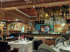 -火车头法国西餐厅