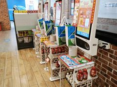 -全家便利店(上海南站站店)