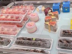 -奈雪的茶(湖滨银泰in77C区PRO店)
