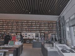 -茑屋书店(天目里店)