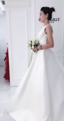 -GRACE KELLY婚纱与礼服(北京店)
