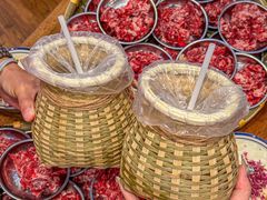 -云阿蛮云南生烫牛肉米线(奉贤路店)