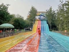 -欢乐水魔方水世界