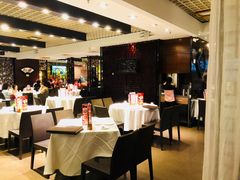 大堂-山泉公馆酒家(广州东站店)