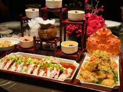 帝王蟹三吃-海派悦庭·海胆烧麦·新融合菜(凯德广场店)