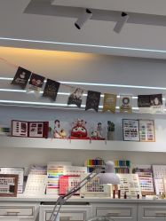 -U+nail优加专业美甲美睫