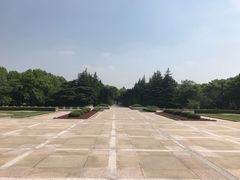 -上海市龙华烈士陵园