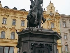 -耶拉契奇总督广场