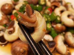 -臻鲜燕海鲜融合餐厅(金陵style店)