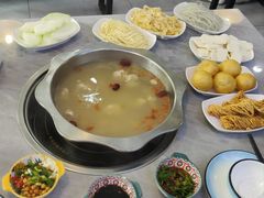 -光头药膳鸡(莱茵小镇店)