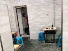 -石灰市毛记烧鸡公(解放碑店)