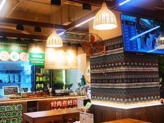 -云阿蛮云南生烫牛肉米线(奉贤路店)