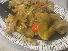 -天天向上素食餐厅(五台山店)