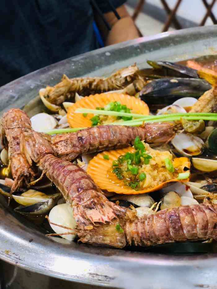 李记海鲜大咖烤羊腿-"不推荐大家去服务一般食材一般位置一.