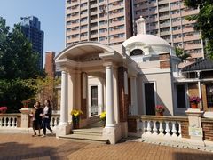 -香港大学