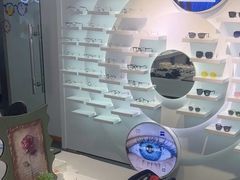 -浮光眼镜·蔡司视觉合作·数字验配中心(陆家嘴店)