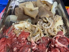 -金鼎雪山牦牛杂火锅(理县总店)