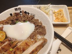 大碗过瘾双拼套餐-熊吞·大碗丼烧肉饭(西市场嘉华店)
