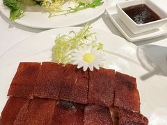 大红化皮乳猪件-晶荷轩(香港迪士尼乐园酒店)