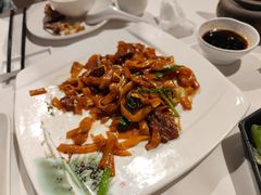 干炒牛河-稻香酒家·34年老字号·港式粤菜(汉街店)