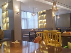 -杭州西湖湖滨银泰亚朵酒店