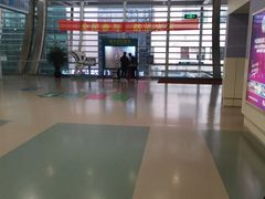 -龙阳路磁悬浮列车总站-停车场