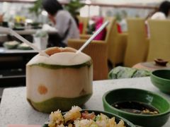 腊味煲饭-润园四季椰子鸡火锅(海上世界店)