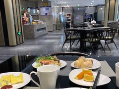 -航空港万怡酒店·万荟轩餐厅(航空港区远航路店)