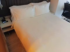 -上海品尊辉盛名致精品酒店公寓