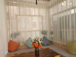 -静待花开瑜伽尊巴会馆